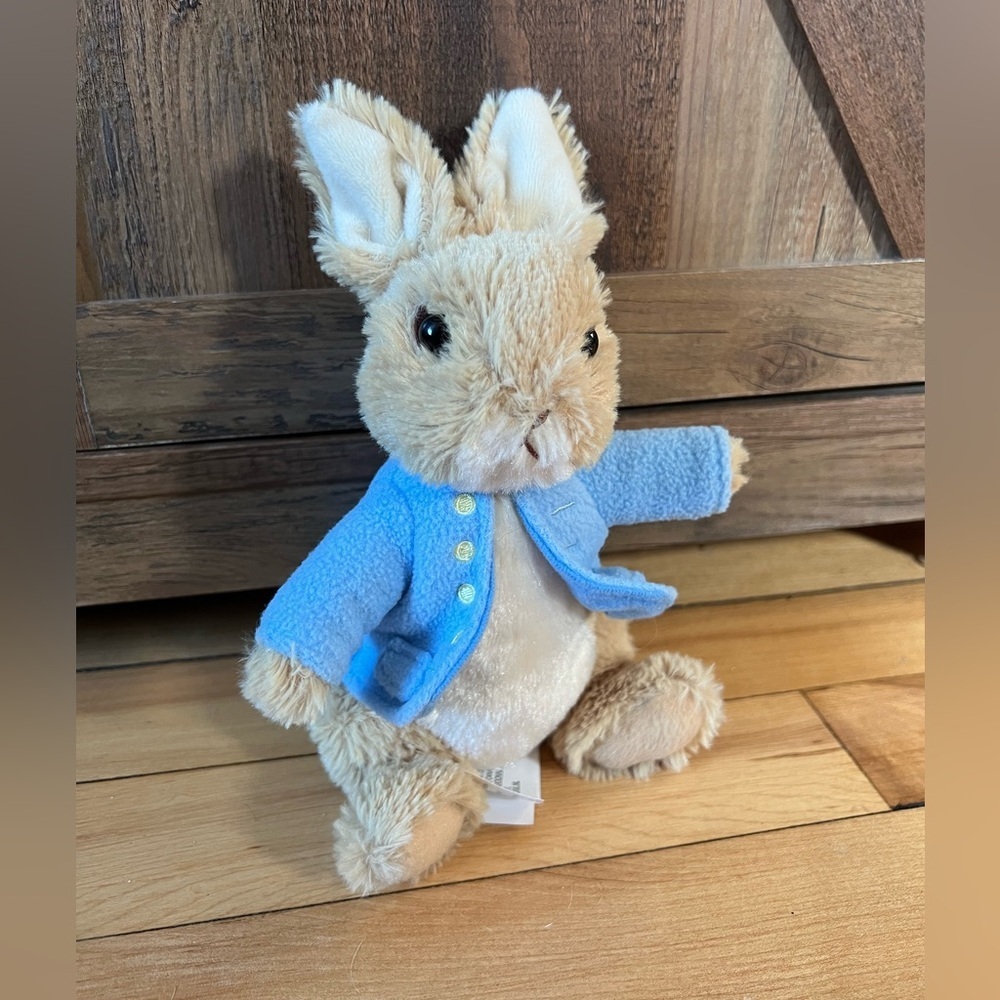 GUND Beatrix Potter Classic Peter Rabbit in Blue Coat Plush